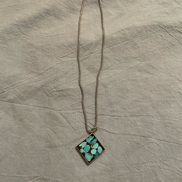 Chic Turquoise Pendant Necklace - Picture 1 of 1